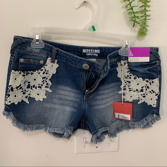 Missimo Yarn Embroidered Frayed low Waist Shorts - Picture 14 of 14